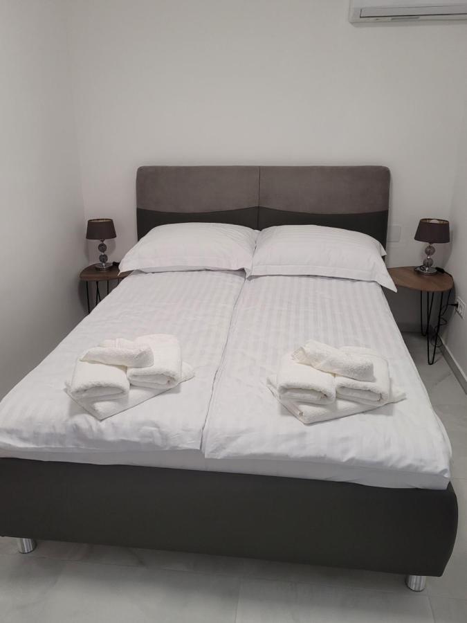 Ferienwohnung Harizma Primošten Exterior foto